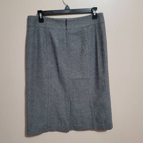 Banana Republic Gray Wool Herringbone Pencil Skirt Size 8 - Picture 2 of 6